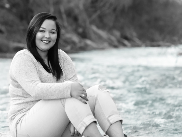 Senior girl; seniors; woman; man; natural light; north tx photographer; pives digital photography; river; water