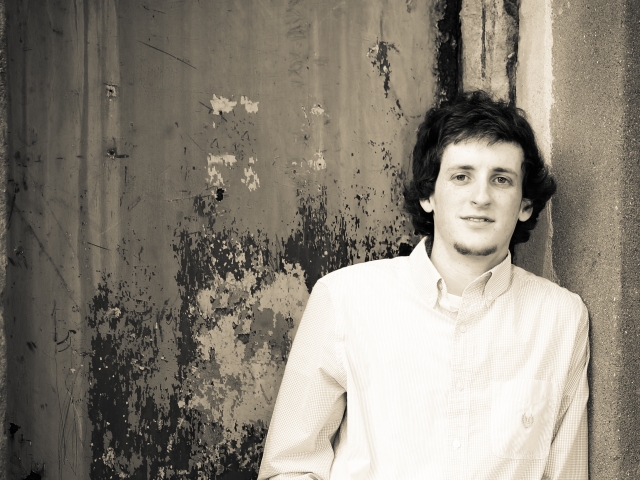 Senior; black and white senior photo; senior boy; abstract background; pives digital photography; melissa tx photographer